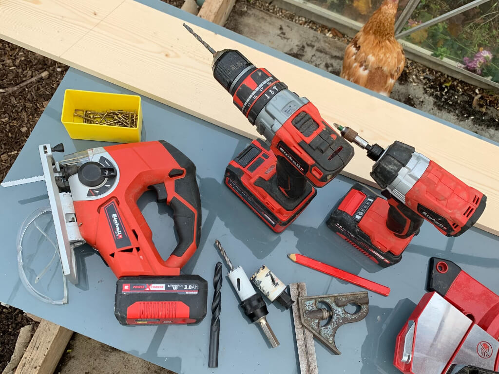 Einhell products which are used for building the bird box.