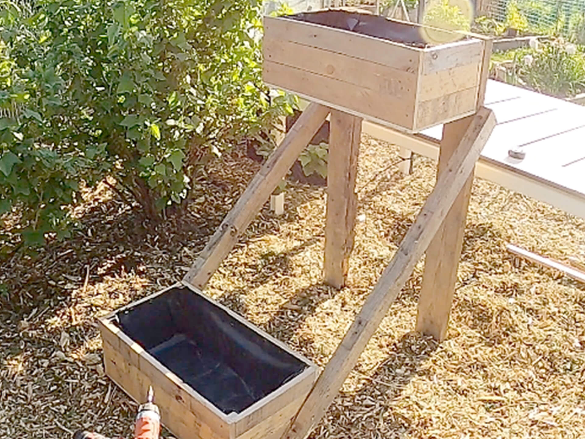 Basic framework of the herb planter. 